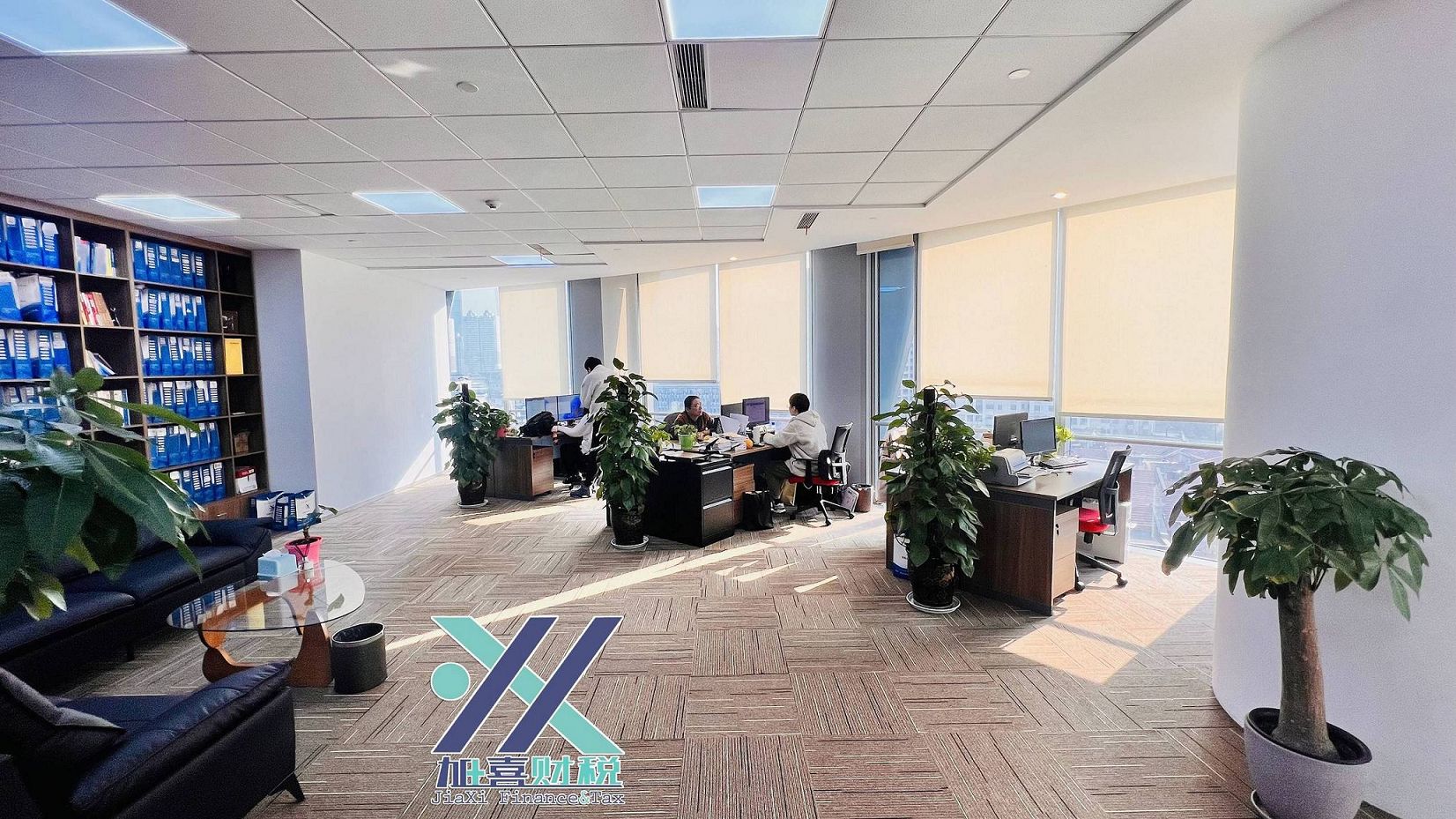 制定市场进入策略：产品定位、定价与渠道选择指南  